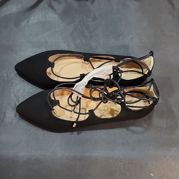 BRAND NEW CITYCLASSIFIED HEAT-S WOMEN"S POINTED TOE FAUX SUEDE FLAT SHOE - Picture 9 of 15